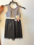 H&M Dress. Size: 5-6yrs