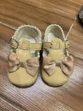 Baby Girl Shoes. Size: 1-2yrs
