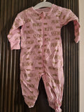 Gerber Onesie. Size: 3-6m