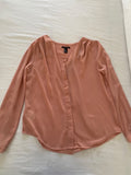 Forever 21 Shirt. Size: M