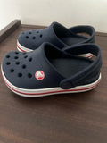 Crocs / Size 6