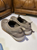 Shoes / Size US 6 / EURO 37