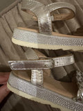 Bubble Kids Silver Woven Flat Sandals with a Buckled Ankle Strap / Size 25