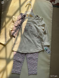 Carter's Baby Girl Outfit / Size 9m