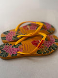 Havaianas Slim Floral Flip-Flop / Size 3/4 Y / 35/36