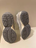 New Balance Shoes / Size EU 32.5 / 19 cm