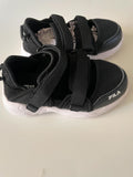 Fila Shoes / Size 9