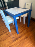 Table & Chairs