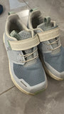 Sneaker Shoes / Size USK 12
