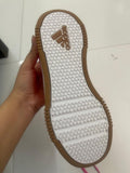 Shoes / Size EU35 / US 3