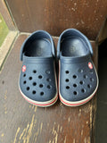 Crocs / Size C6 (6 Inches)