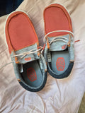Dude Shoes / Size 2 US