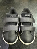 Infant Shoes / Size EU 22