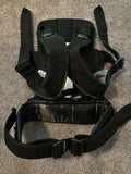 Baby Bjorn Carrier / Weight Limit upto 15kgs