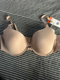 Warners Skin Color Padded &  Wired Bra / Size 36B
