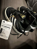 Shoes / Size US 9 1/2