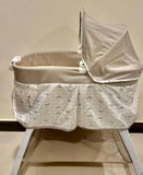 ITY by Ingenuity Snug Soothing Vibrations Bassinet - Nimbu