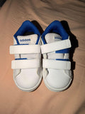 Shoes / Size 24