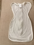 Love to Swaddle / 3-6Kgs 6.3-13lbs / Size Newborn