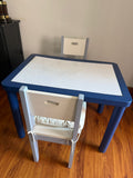 Table & Chairs