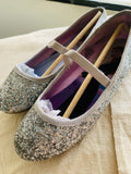 H&M Disney Frozen Flats / Size 34