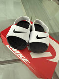 Sandals / Size 2c / UK 1.5