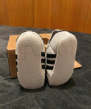 Shoes / Size 20