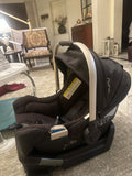 NUNA PIPA Car Seat / Size Newborn to 1yrs