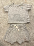 Carter's Grey Baby Outfit / Size 3m