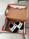 Sandals / Size 2c / UK 1.5
