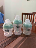 Tommee Tippee Advanced Anti-Colic Bottles with 2 Two Flow Nipples Extra