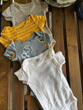 Baby Bodysuits / Set of 4 / Size Newborn