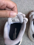 Shoes / Size US 6K
