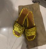 Bottega Veneta Slides / Size 38