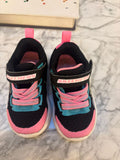 Sketchers Shoes / Size EU 22