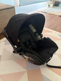 Graco SnugRide 30 Lite Infant Car Seat / Size 4-30 lb, Up to 32"