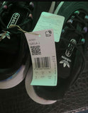 Shoes / Size US 4
