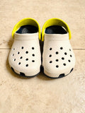 Crocs / Size C6