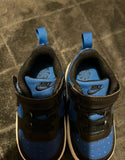 Shoes / Size 22