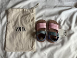 Zara Sandals / Size EUR  25