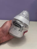 Tommee Tippee Closer to Nature Anti-Colic Baby Bottle / Size 0-6m