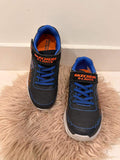 Sketchers Shoes / Size US 3 / UK 2 / EUR 35