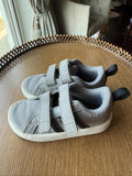 Shoes / Size UK 7.5