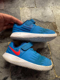 Boy's Shoes / Size EU 22