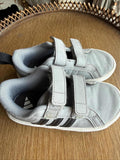 Shoes / Size UK 7.5