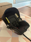 Outpace™ LX Travel System + Graco® SnugRide® Lite Infant car seat + Graco® SnugRide® Lite Infant Base / for Infants 4-30lbs