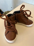 Cat & Jack Shoes / Size 5