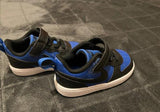 Shoes / Size 22