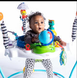 Baby Einstein ™ 2-in-1 Activity Jumper