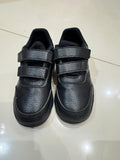 Shoes / Size US 10K